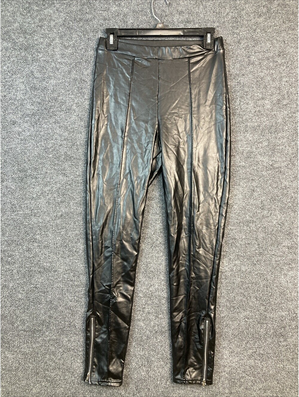 New Look Womens Size M Black Pull On Faux Leather Lined Ankle Zip Pants EUC